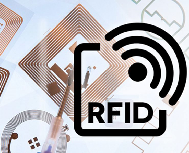 Das Konzept der RFID-Technologie, das Tags, Lesegeräte und industrielle Anwendungen zeigt