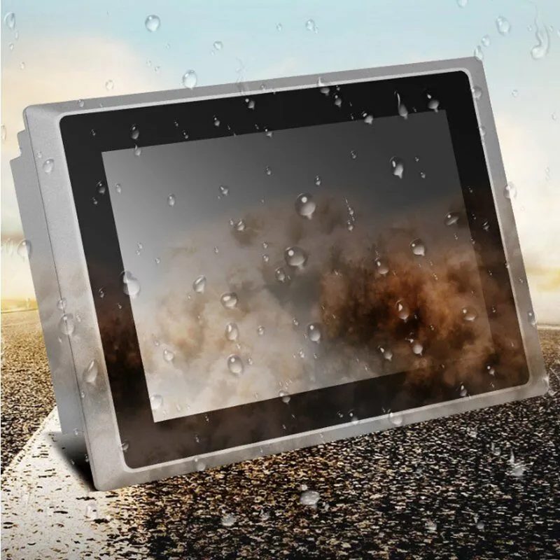 Fanless aluminum design with -20 °C ~ +60 °C operating range, programmable watchdog timer, and long service life rated for >50 million touch operations.
