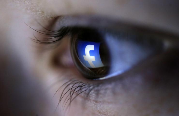 Facebook запустил конкурирующий с Twitter и Google поиск