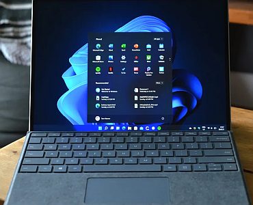 Інтерфейс Windows 11 Home на сучасному ноутбуці